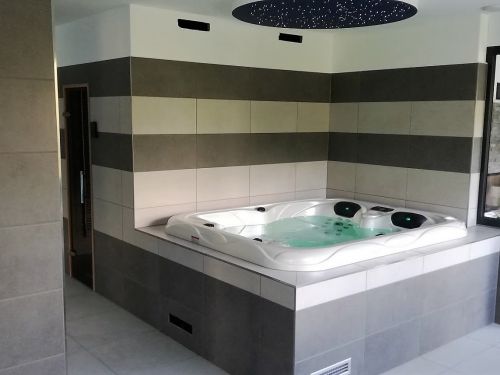 Vířivka pro dva Opava